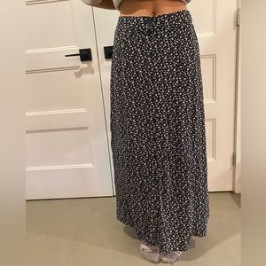 Brandy Melville skirt